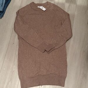 Old Navy women’s tunic Crewneck Sweater